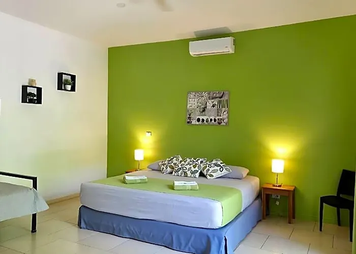Tee-k Hotel 2*